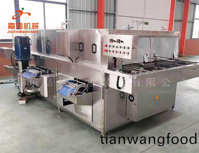 新型(xing)食品週(zhou)轉(zhuǎn)(zhuan)箱清洗(xi)機(jī)(ji) 託(tuo)盤清(qing)洗(xi)機(jī)